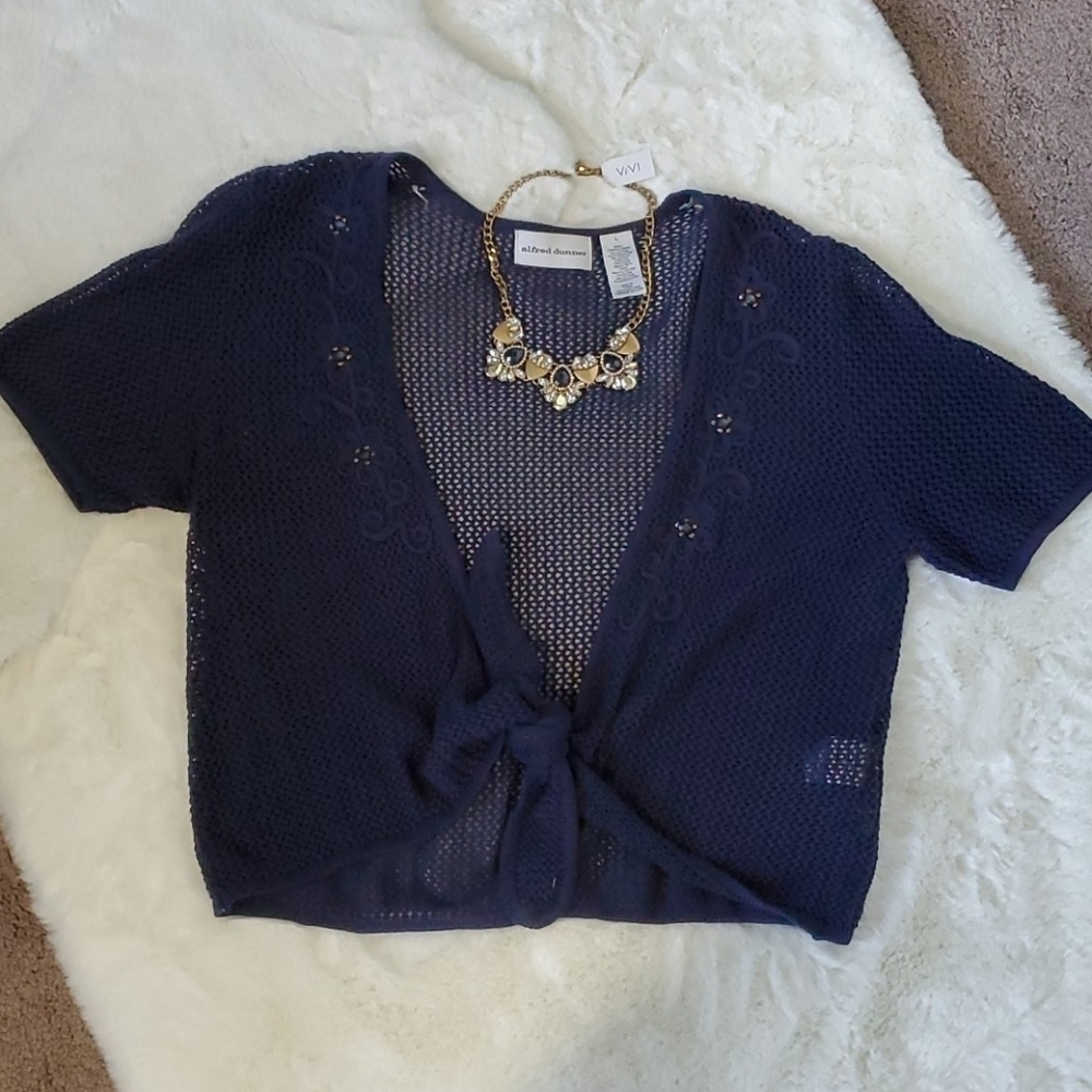 ALFRED DUNNER NAVY TIE FRONT CROP